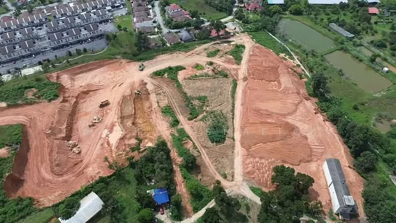 Agricultural Land for Sale in Semenyih (Selangor) - Amirul Shafiq - Exterior - PropertyGuru.com.my