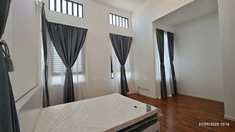 Rumah Kluster untuk Dijual di Eco Majestic (Semenyih) - Amirul Shafiq - Bedroom - PropertyGuru.com.my