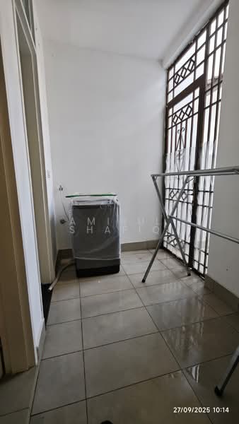 Rumah Kluster untuk Dijual di Eco Majestic (Semenyih) - Amirul Shafiq - Balcony - PropertyGuru.com.my