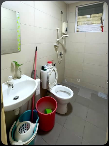 Condominium for Sale at 222 Residency - Henry Lim - Bathroom - PropertyGuru.com.my