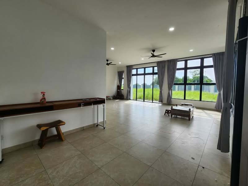Semi-Detached House for Sale in Taman Nusa Sentral (Iskandar Puteri (Nusajaya)) - Fion Lim - Living Room - PropertyGuru.com.my