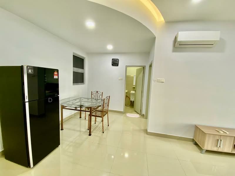 Servis Apartment untuk Disewa di SkyLake Residence - Derrick Yeong - Dining Room - PropertyGuru.com.my