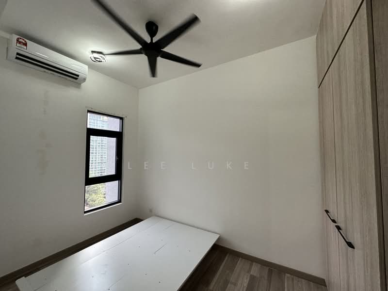 Kediaman Servis untuk Disewa di The Rosewoodz @ Bukit Jalil - Lee Luke - Bedroom - PropertyGuru.com.my