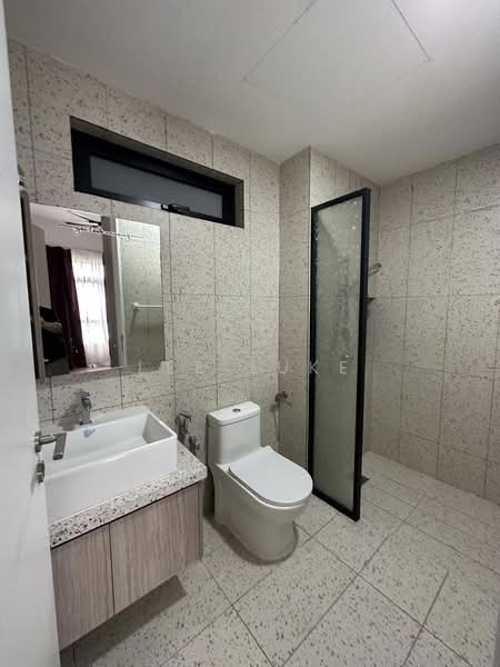 Kediaman Servis untuk Disewa di The Rosewoodz @ Bukit Jalil - Lee Luke - Bathroom - PropertyGuru.com.my