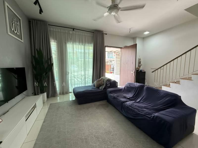 2-storey Terraced House for Sale in Shah Alam (Selangor) - Natasha Shadan - Living Room - PropertyGuru.com.my