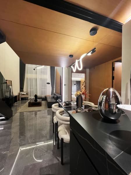 Kondominium untuk Dijual di [Ready Unit] Bukit Jalil Big Layout Big Balcony Furnished Golf View Condo - KH Koh - PropertyGuru.com.my