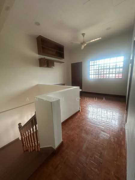 Rumah Berkembar untuk Disewa di Taman Kolam Air (Johor Bahru) - Anson Chua - PropertyGuru.com.my
