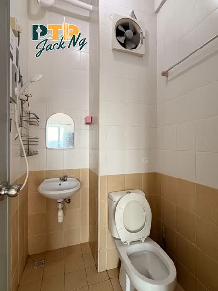 Kondominium untuk Disewa di Cassia Resort Condominium - Jack Ng - Bathroom - PropertyGuru.com.my