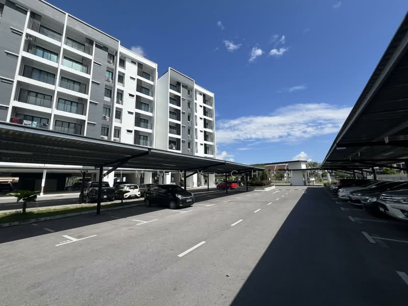 Service Residence for Sale at Gem Suites - Jimmyy Chin - Exterior - PropertyGuru.com.my