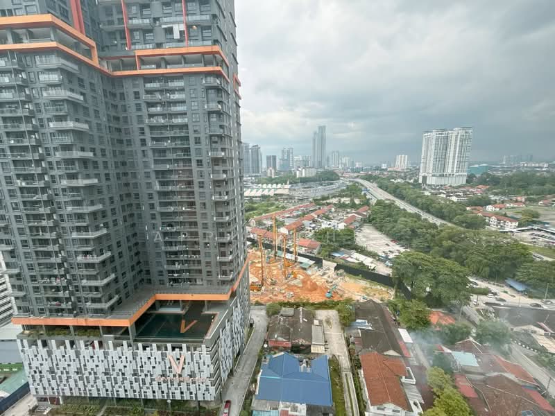 Servis Apartment untuk Dijual di Skysuites @ Meldrum Hills - Apple Chey - Exterior - PropertyGuru.com.my