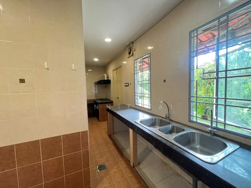 Terraced House for Rent in Taman Segar Perdana (Cheras) - Winnie Tai - Kitchen - PropertyGuru.com.my