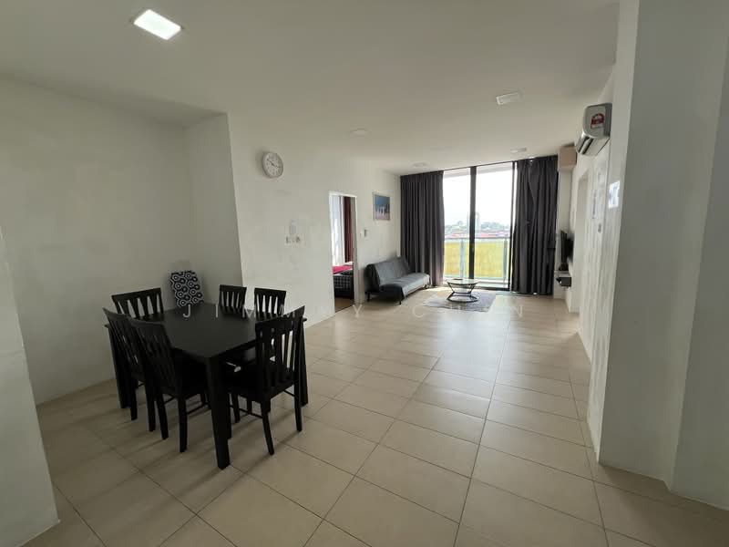 Pangsapuri untuk Dijual di Roxy Apartment - Jimmyy Chin - Living Room - PropertyGuru.com.my