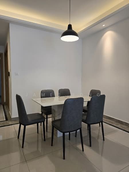 Pangsapuri untuk Disewa di R&F Princess Cove Phase 1 - James Bong - Dining Room - PropertyGuru.com.my