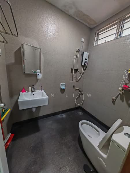 Rumah Teres 2 Tingkat untuk Disewa di Taman Tropika (Kulai) - Ken Liew - PropertyGuru.com.my