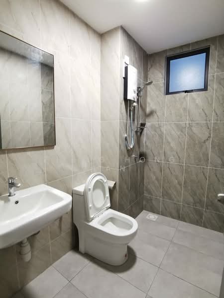 Condominium for Rent at The Herz - Zheng Hong Tan - Bathroom - PropertyGuru.com.my