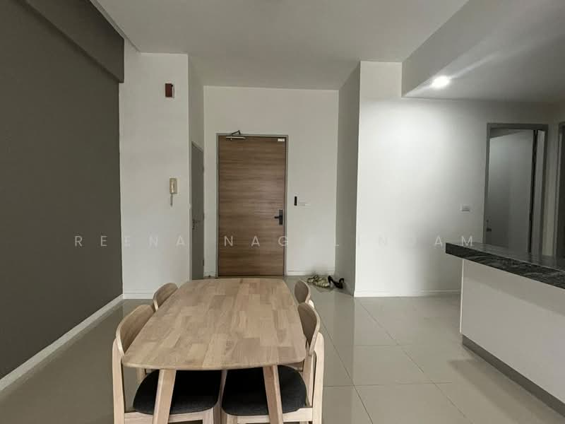 Service Residence for Rent at Sapphire Paradigm - Reena Nagalingam - Dining Room - PropertyGuru.com.my