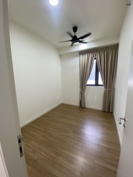 Servis Apartment untuk Dijual di Sunway Avila Residences - Kenny Lee - Bedroom - PropertyGuru.com.my