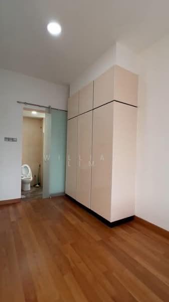 Servis Apartment untuk Disewa di TriTower Residence @ Johor Bahru Sentral - William Lim - Bathroom - PropertyGuru.com.my
