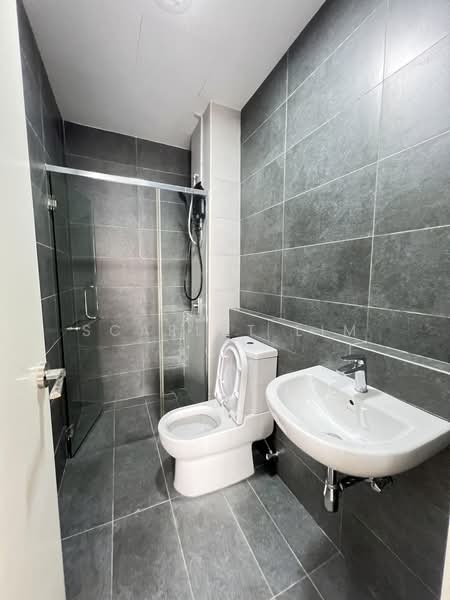 Service Residence for Sale at Lavile Kuala Lumpur - SCARLET LIM - Bathroom - PropertyGuru.com.my