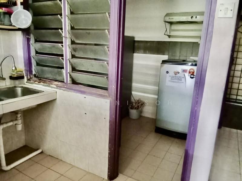 Pangsapuri untuk Disewa di Resak Apartment - Zuraini Soh - Kitchen - PropertyGuru.com.my
