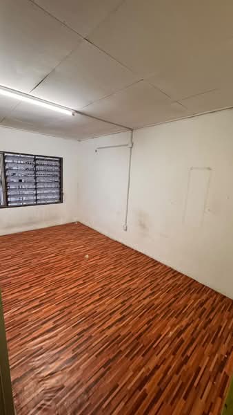 Kedai / Pejabat untuk Disewa di Taman Tasek (Johor Bahru) - Ivy Low - Interior - PropertyGuru.com.my