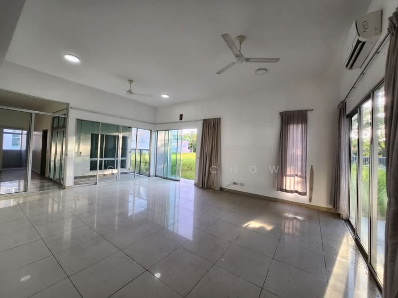 2-storey Terraced House for Rent in Seremban 2 (Negeri Sembilan) - Cloie Chow - Living Room - PropertyGuru.com.my