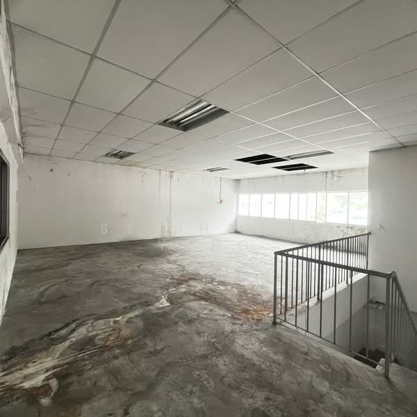 Kilang untuk Disewa di Villaraya Industrial Park (Semenyih) - Stephanie Yong - Interior - PropertyGuru.com.my