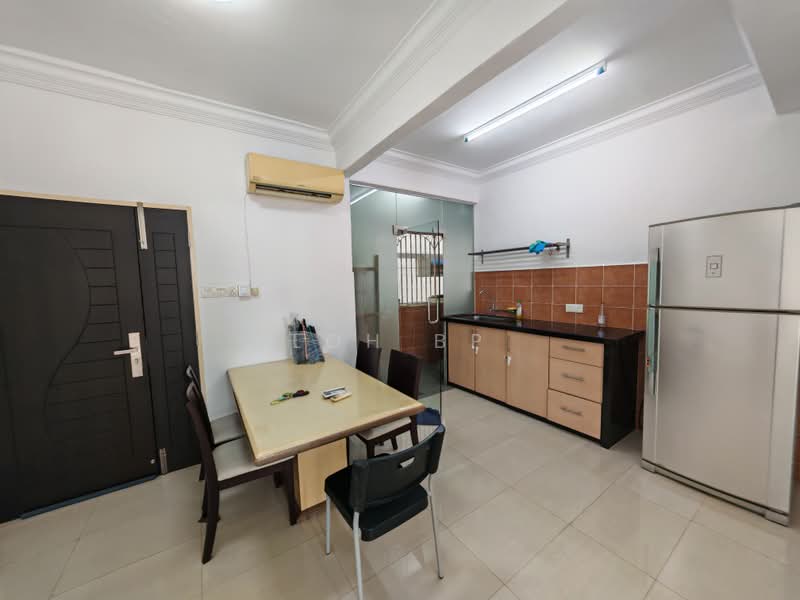 Apartment for Sale at Taman Tegoh - Loh BP - Kitchen - PropertyGuru.com.my