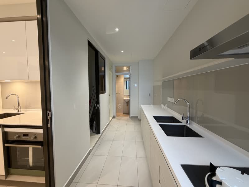 Kondominium untuk Dijual di The Marin at Ferringhi - Lewis Kam - Kitchen - PropertyGuru.com.my