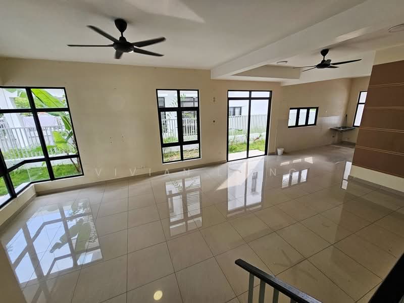 Rumah Teres 3 Tingkat untuk Disewa di Bangi (Selangor) - Vivian Liong - Living Room - PropertyGuru.com.my