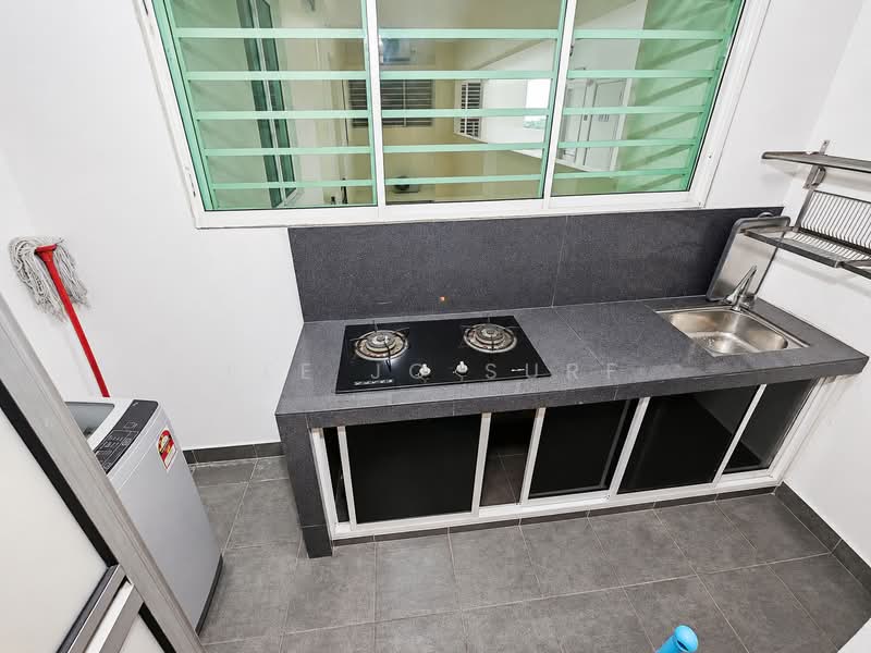 Kondominium untuk Disewa di Laman Baiduri - Lee Jo Surf - Kitchen - PropertyGuru.com.my