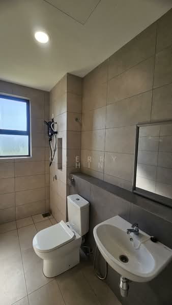 Rumah Teres 2 Tingkat untuk Disewa di Telok Panglima Garang (Selangor) - Cherry Chin - Bathroom - PropertyGuru.com.my