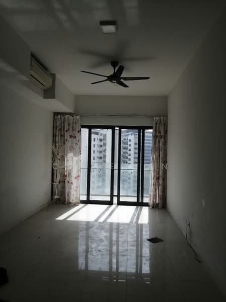 Servis Apartment untuk Disewa di The Elements - Chloe Tan - Living Room - PropertyGuru.com.my