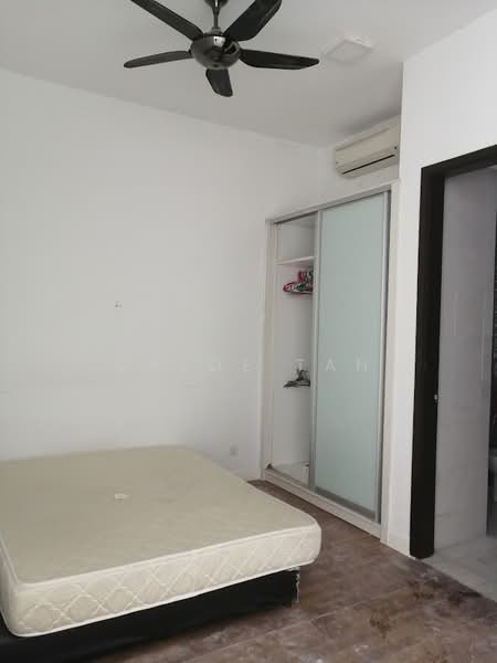 Servis Apartment untuk Disewa di The Elements - Chloe Tan - Bedroom - PropertyGuru.com.my