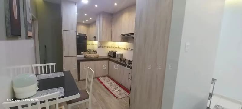 Pangsapuri untuk Disewa di Sri Ixora Apartment - Lee Soo Bee - Kitchen - PropertyGuru.com.my