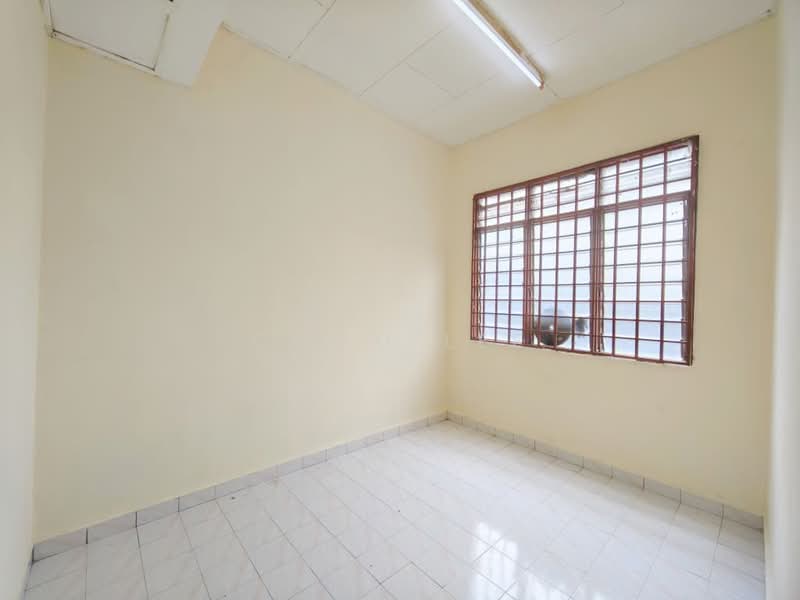 Semi-Detached House for Sale in Taman Megah Ria (Masai) - Coco Lee - Interior - PropertyGuru.com.my