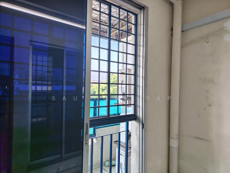 Shop / Office for Rent in Seksyen 3, Taman Kinrara (Puchong) - sau yong yap - Exterior - PropertyGuru.com.my