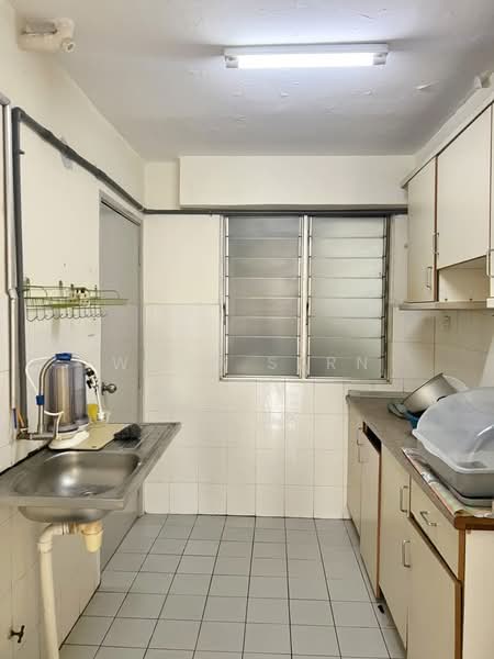 Pangsapuri untuk Disewa di Taman Kristal - Weng Sern - Kitchen - PropertyGuru.com.my