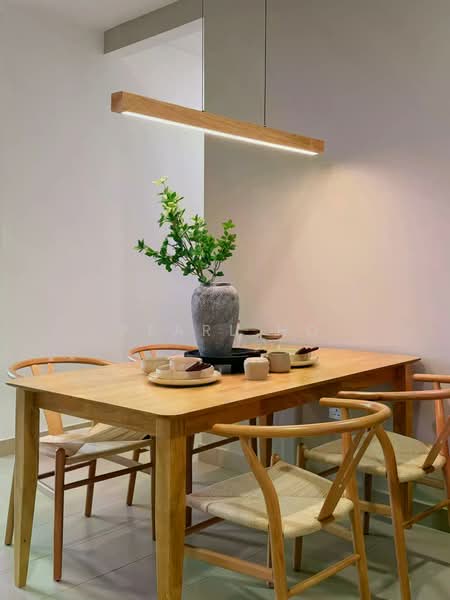 Pangsapuri untuk Disewa di Residensi Akasia Jubilee - Pearl Ho - Dining Room - PropertyGuru.com.my