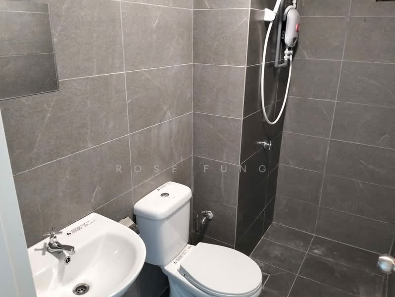 Service Residence for Rent at Majestic Maxim - Rose Fung - Bathroom - PropertyGuru.com.my