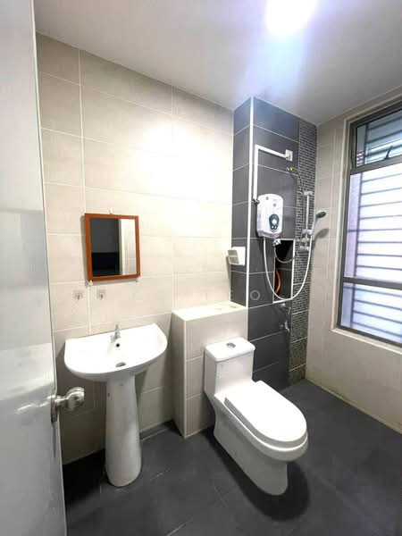 Rumah Teres 2 Tingkat untuk Disewa di Taman Mutiara Rini (Skudai) - Kc Teo - PropertyGuru.com.my