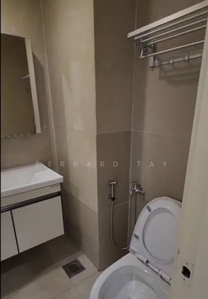 Servis Apartment untuk Disewa di Parkview Service Apartment - Bernard Tay - Bathroom - PropertyGuru.com.my