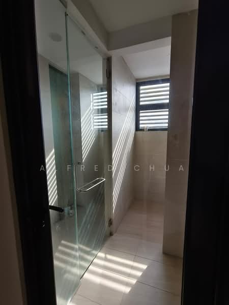 Pangsapuri untuk Dijual di Tribeca Condominium and Suites - Alfred Chua - Bathroom - PropertyGuru.com.my