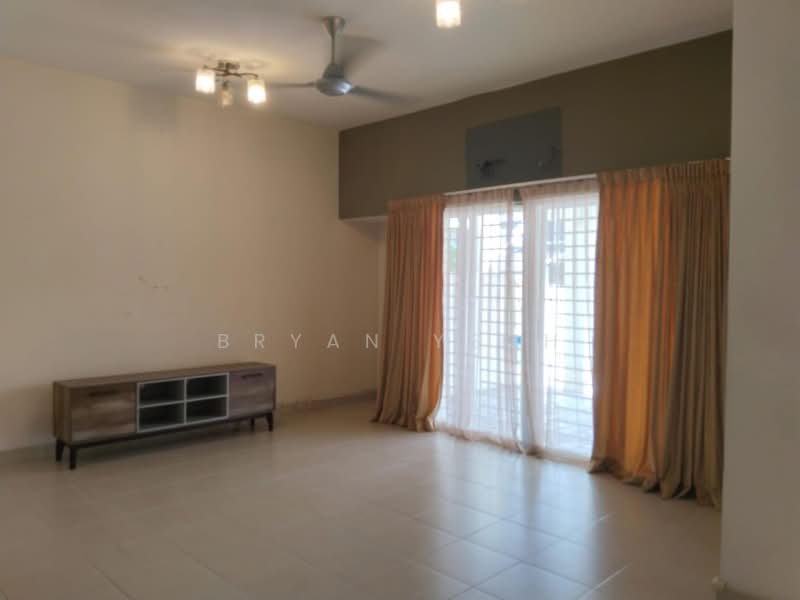 2-storey Terraced House for Rent in Klang (Selangor) - Bryan Yeoh - Living Room - PropertyGuru.com.my