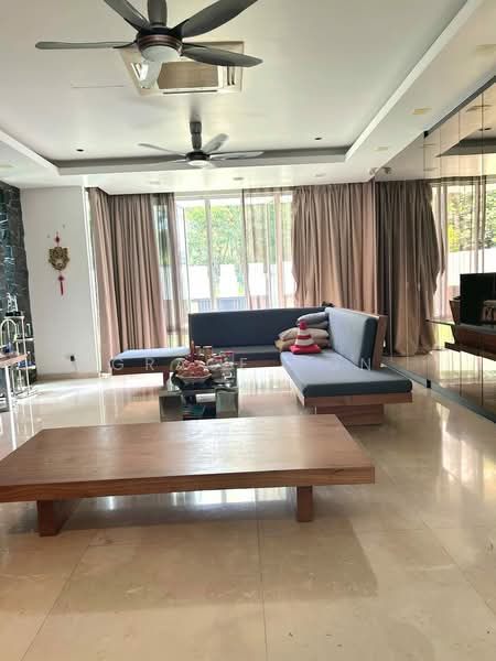 Rumah Banglo untuk Disewa di Taman Equine (Seri Kembangan) - Grace Oon - Living Room - PropertyGuru.com.my