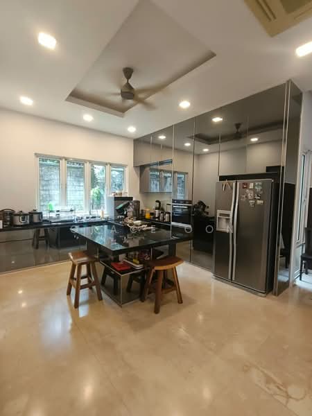 Rumah Banglo untuk Disewa di Taman Equine (Seri Kembangan) - Grace Oon - Kitchen - PropertyGuru.com.my
