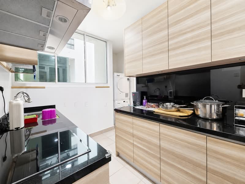 Condominium for Rent at Subang Parkhomes - Lee Jo Surf - Kitchen - PropertyGuru.com.my