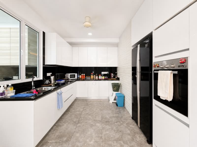 Condominium for Rent at Subang Parkhomes - Lee Jo Surf - Kitchen - PropertyGuru.com.my