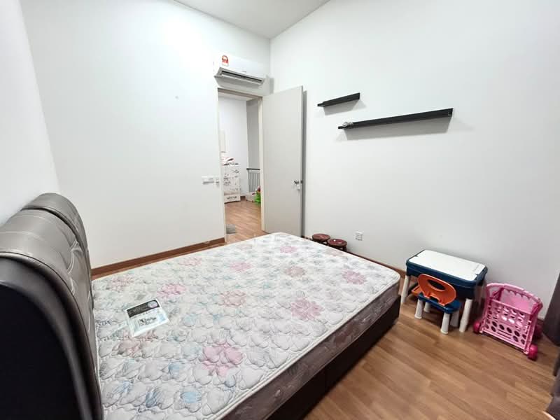 Terraced House for Rent in Johor Bahru (Johor) - Jessica Ma - Bedroom - PropertyGuru.com.my