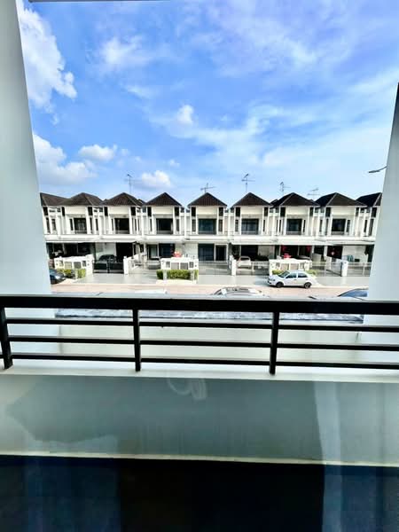 Terraced House for Rent in Johor Bahru (Johor) - Jessica Ma - Exterior - PropertyGuru.com.my
